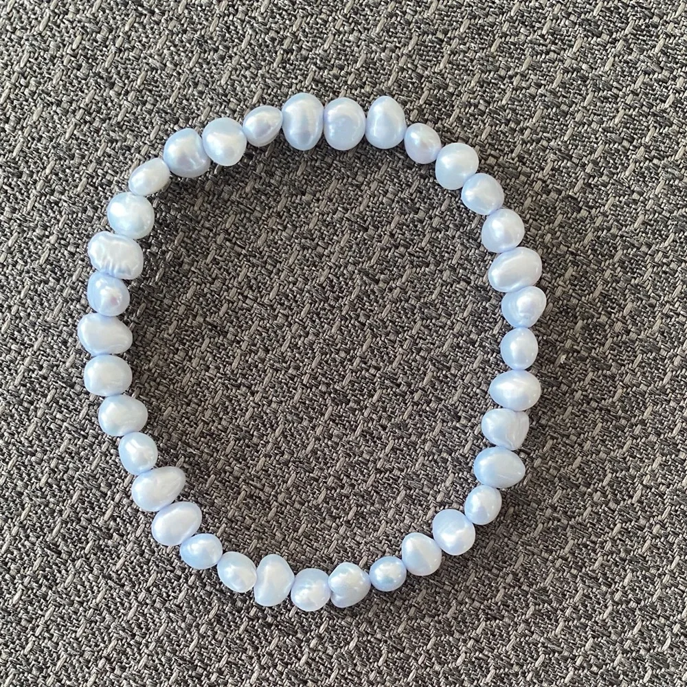 Icy Blue Freshwater Pearl Stretch Bracelet - Picture 3 of 6